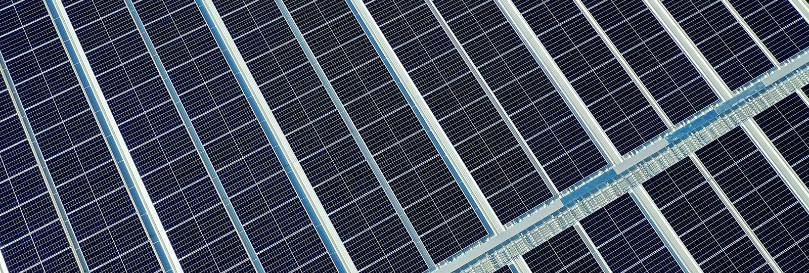 solar-panels-roof-solar-cell-banner