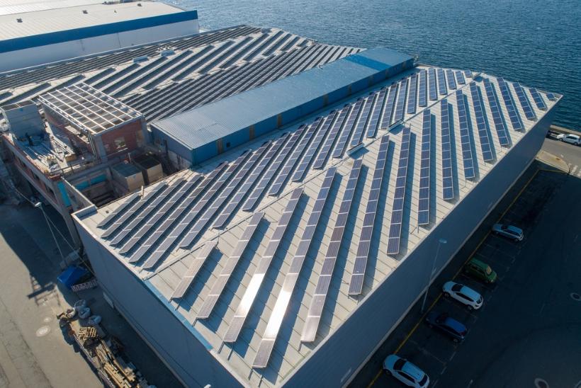 โรงงานที่ติด Solar Cell เพื่อลดค่าไฟฟ้า